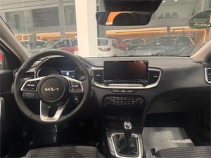Kia Ceed 1.0 T-GDi 74kW (100CV) Drive  - Foto 9