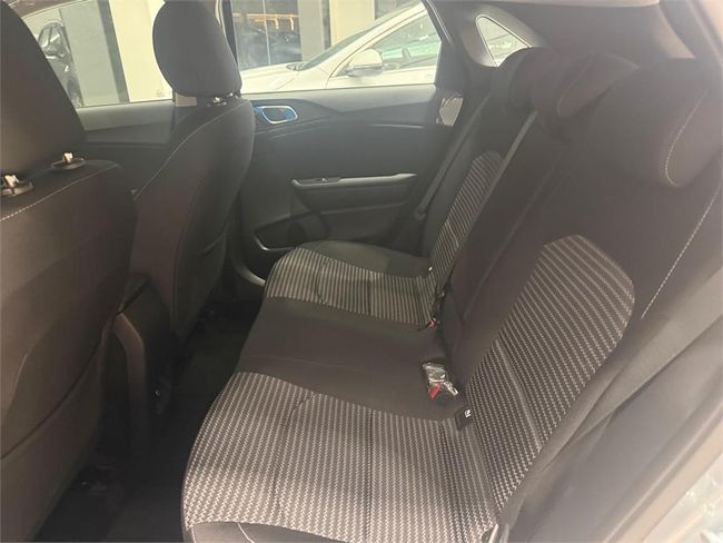 Kia Ceed 1.0 T-GDi 74kW (100CV) Drive  - Foto 15