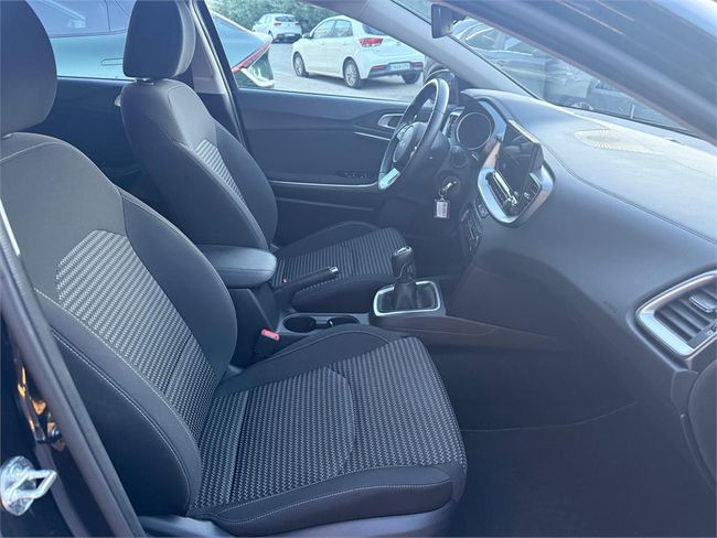 Kia Ceed 1.0 T-GDi 74kW (100CV) Drive  - Foto 18