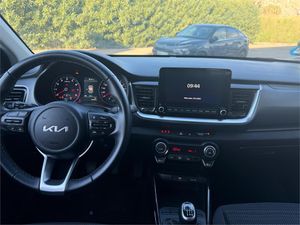 Kia Stonic 1.0 T-GDi 74kW (100CV) MHEV MT Drive  - Foto 13