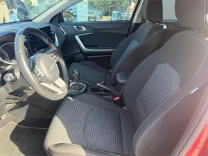 Kia Ceed 1.6 MHEV iMT 100kW (136CV) Drive  - Foto 25