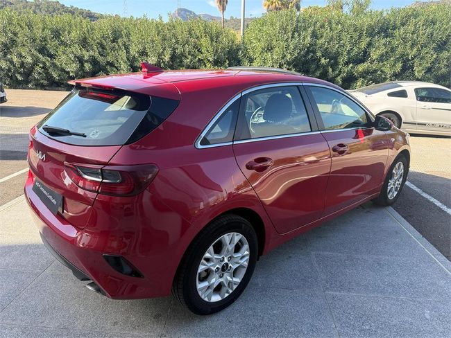 Kia Ceed 1.6 MHEV iMT 100kW (136CV) Drive  - Foto 5
