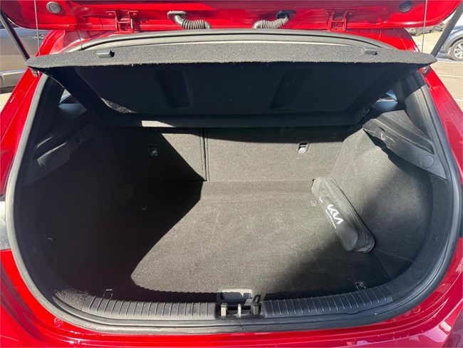 Kia Ceed 1.6 MHEV iMT 100kW (136CV) Drive  - Foto 18