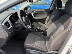 Kia Ceed 1.0 T-GDi 88kW (120CV) Drive  - Foto 23