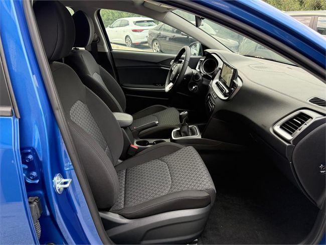 Kia Ceed 1.0 T-GDi 74kW (100CV) Concept  - Foto 15