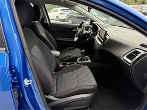 Kia Ceed 1.0 T-GDi 74kW (100CV) Concept  - Foto 27