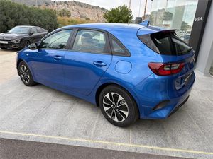 Kia Ceed 1.0 T-GDi 74kW (100CV) Concept  - Foto 7