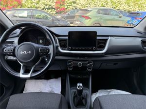 Kia Stonic 1.0 T-GDi 74kW (100CV) MHEV MT Concept  - Foto 17