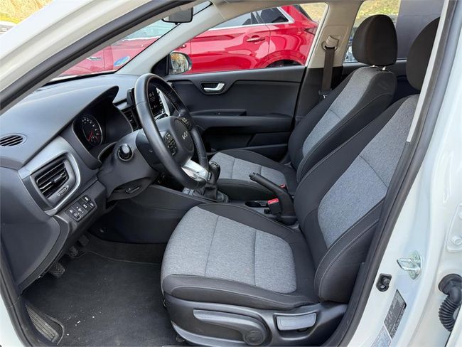 Kia Stonic 1.0 T-GDi 74kW (100CV) MHEV MT Concept  - Foto 10