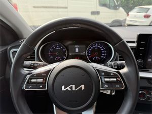 Kia Ceed 1.0 T-GDi 88kW (120CV) Drive  - Foto 15