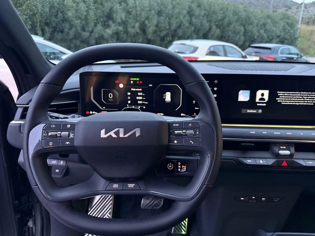 Kia EV9 GT-Line 99,8kWh 283kW AWD 7pl OUTLET ULSAN MOTOR  - Foto 9