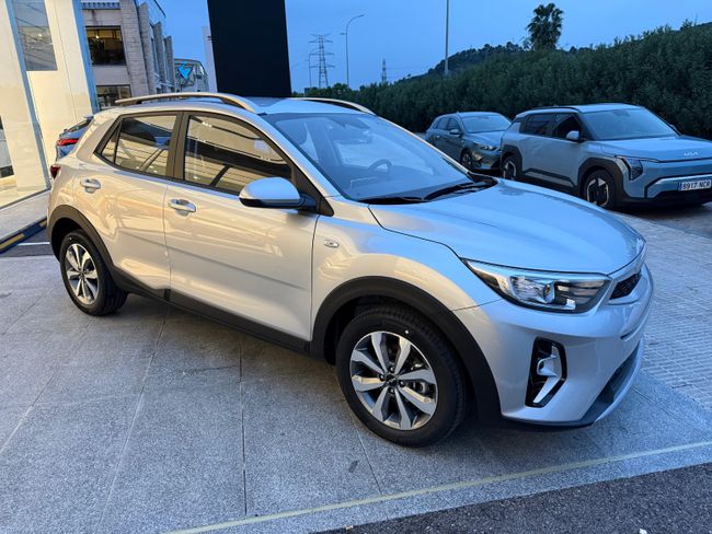 Kia Stonic 1.2 DPi 58kW (79CV) Concept OUTLET ULSAN MOTOR  - Foto 3