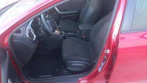 Kia Ceed 1.0 T-GDi 74kW (100CV) Concept OUTLET ULSAN MOTOR  - Foto 13