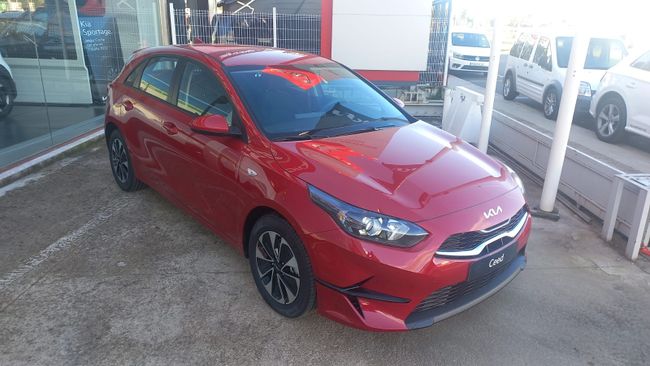 Kia Ceed 1.0 T-GDi 74kW (100CV) Concept OUTLET ULSAN MOTOR  - Foto 2