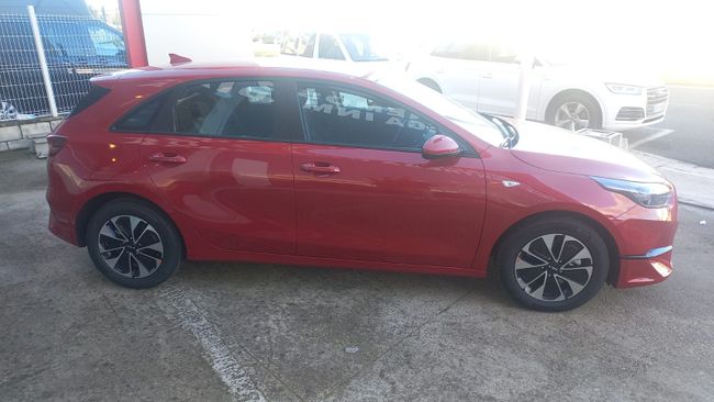 Kia Ceed 1.0 T-GDi 74kW (100CV) Concept OUTLET ULSAN MOTOR  - Foto 9