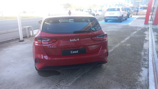 Kia Ceed 1.0 T-GDi 74kW (100CV) Concept OUTLET ULSAN MOTOR  - Foto 6