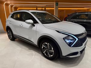 Kia Sportage 1.6 T-GDi MHEV 118kW (160CV) Drive 17