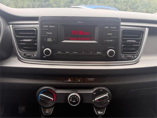 Kia Rio 1.2 DPi 62kW (84CV) Concept  - Foto 13