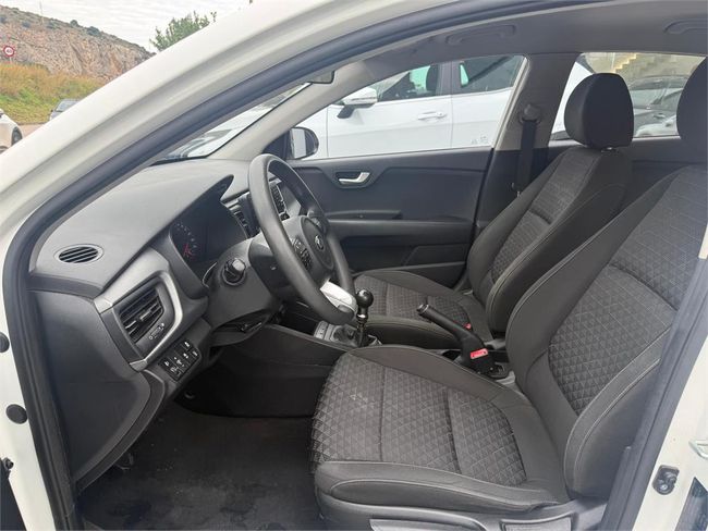 Kia Rio 1.2 DPi 62kW (84CV) Concept  - Foto 16