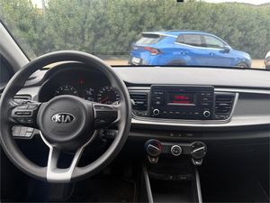Kia Rio 1.2 DPi 62kW (84CV) Concept  - Foto 13