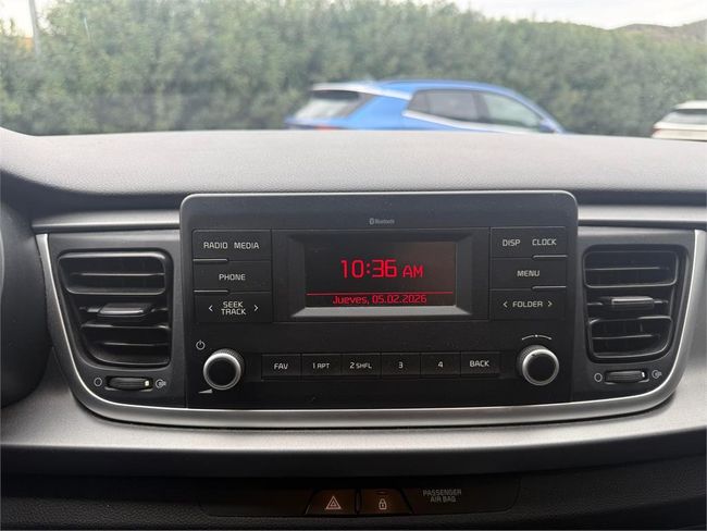 Kia Rio 1.2 DPi 62kW (84CV) Concept  - Foto 12