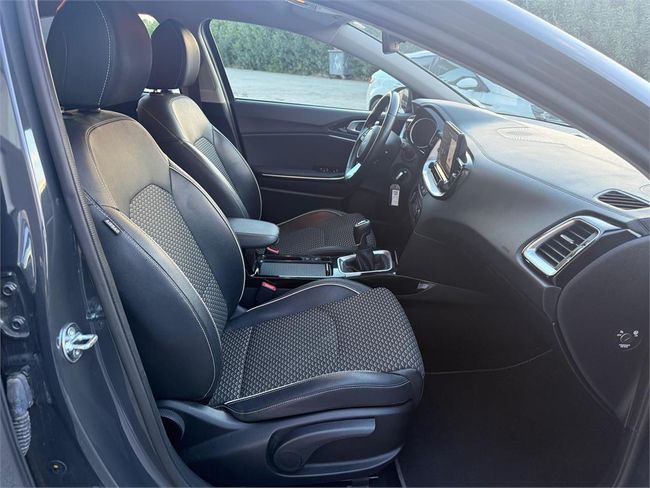 Kia XCeed 1.0 T-GDi Tech 74kW (100CV)  - Foto 20