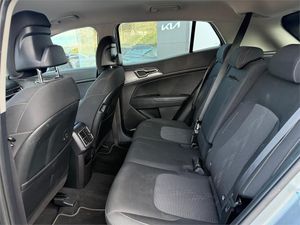 Kia Sportage 1.6 T-GDi MHEV 118kW (160CV) Drive 17  - Foto 31