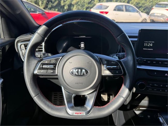 Kia Ceed 1.6 T-GDi 150kW (204CV) GT DCT  - Foto 11