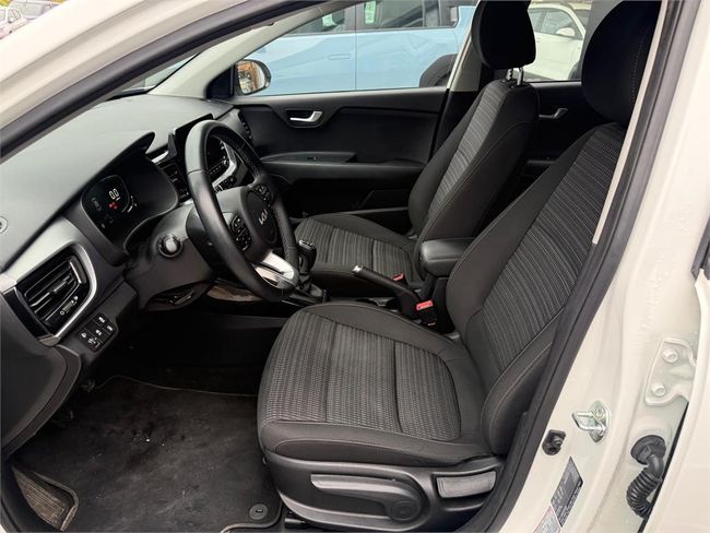 Kia Stonic 1.0 T-GDi 74kW (100CV) MHEV MT Drive  - Foto 15