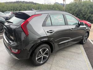 Kia Niro 1.6 GDi HEV 102kW (139CV) Drive  - Foto 7