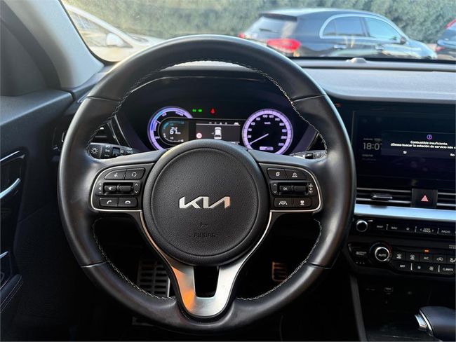 Kia Niro 1.6 GDi HEV 104kW (141CV) Emotion  - Foto 9