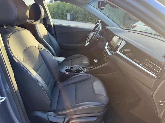 Kia Niro 1.6 GDi HEV 104kW (141CV) Emotion  - Foto 20
