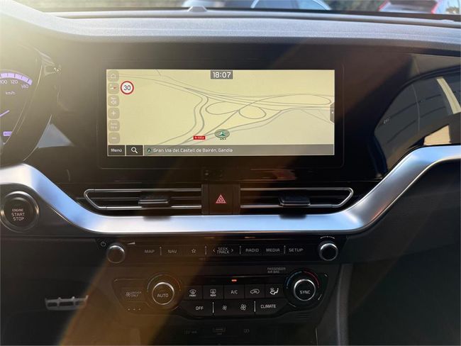 Kia Niro 1.6 GDi HEV 104kW (141CV) Emotion  - Foto 13