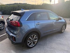Kia Niro 1.6 GDi HEV 104kW (141CV) Emotion  - Foto 7