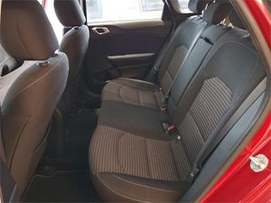 Kia Ceed 1.0 T-GDi 74kW (100CV) Drive  - Foto 19