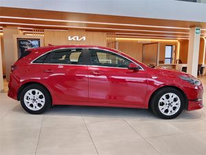 Kia Ceed 1.0 T-GDi 74kW (100CV) Drive  - Foto 11