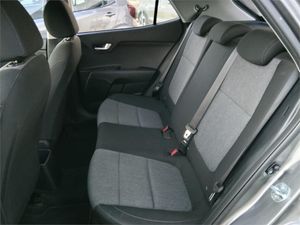 Kia Stonic 1.0 T-GDi 74kW (100CV) MHEV MT Concept  - Foto 23