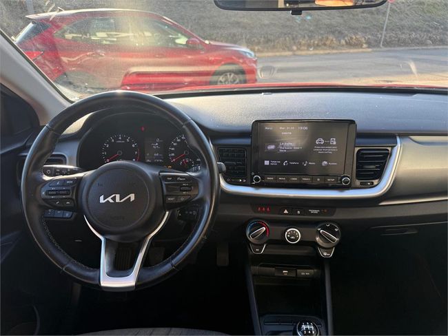 Kia Stonic 1.2 DPi 62kW (84CV) Concept  - Foto 8