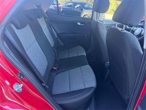 Kia Stonic 1.2 DPi 62kW (84CV) Concept  - Foto 31