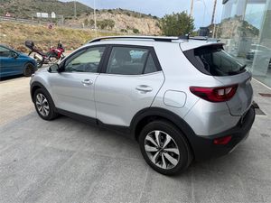 Kia Stonic 1.0 T-GDi 74kW (100CV) MHEV Drive DCT  - Foto 11
