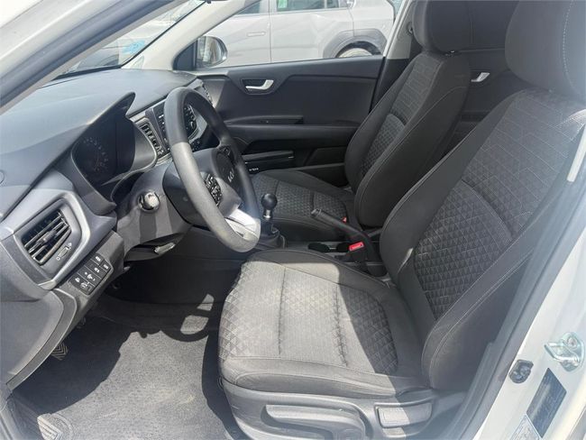 Kia Rio 1.2 DPi 62kW (84CV) Concept  - Foto 13