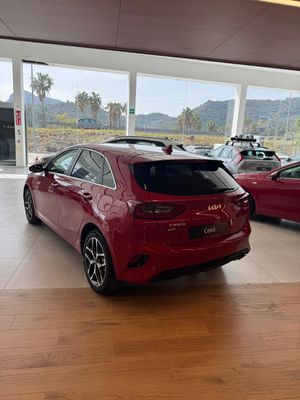 Kia Ceed 1.5 MHEV 103kW (140CV) Tech DCT  - Foto 7