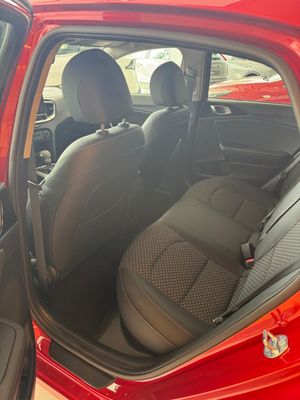 Kia Ceed 1.5 MHEV 103kW (140CV) Tech DCT  - Foto 11