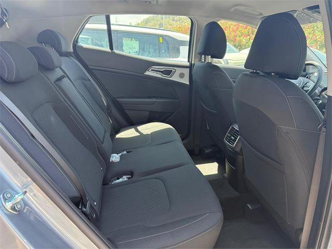 Kia Sportage 1.6 T-GDi MHEV 118kW (160CV) Drive 17