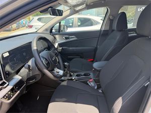 Kia Sportage 1.6 T-GDi MHEV 118kW (160CV) Drive 17