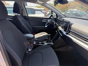 Kia Sportage 1.6 T-GDi MHEV 118kW (160CV) Drive 17