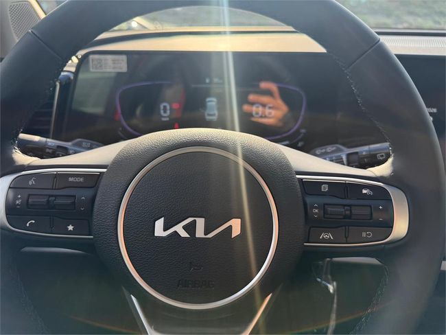 Kia Sportage 1.6 T-GDi 118kW (160CV) Drive 17