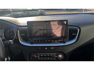 Kia Ceed 1.5 MHEV 103kW (140CV) Drive DCT  - Foto 21