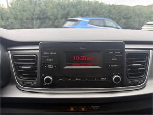 Kia Rio 1.2 DPi 62kW (84CV) Concept  - Foto 21