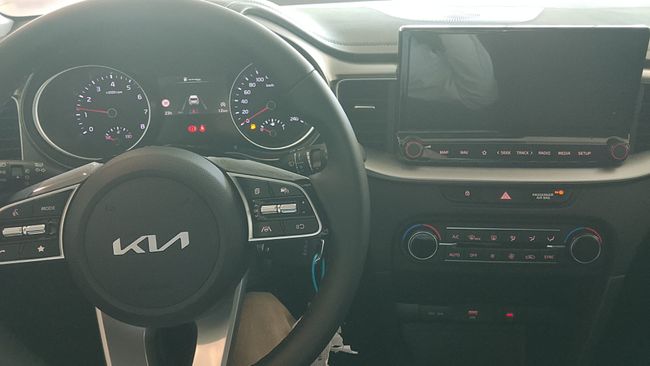 Kia XCeed 1.0 T-GDi Drive 85kW (115CV)  - Foto 11